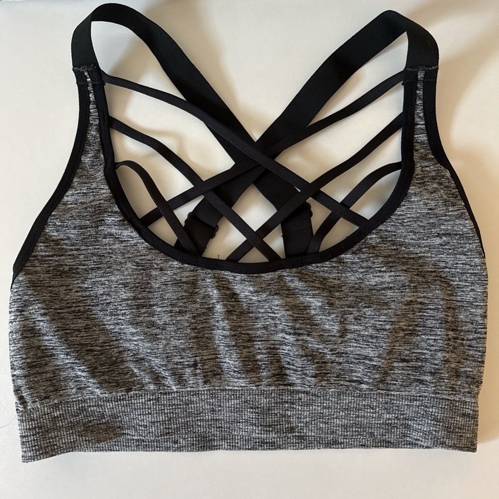 Victoria Sport Women's Gray Strappy Sports Bra